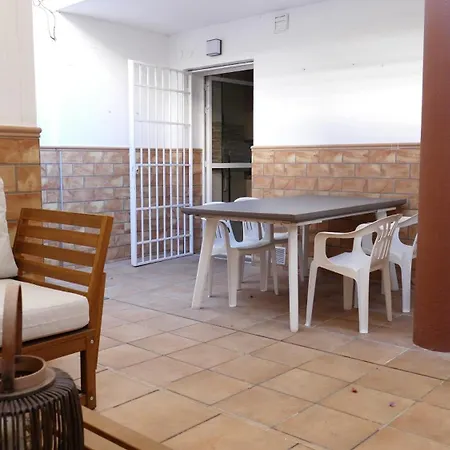 Apartamento Coqueto En La Carihuela