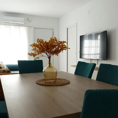 Coqueto En La Carihuela *